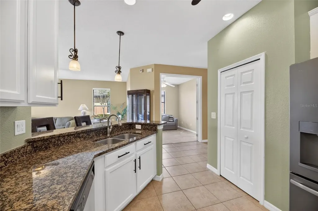 5667 Sunset Falls Drive Apollo Beach FL 33572