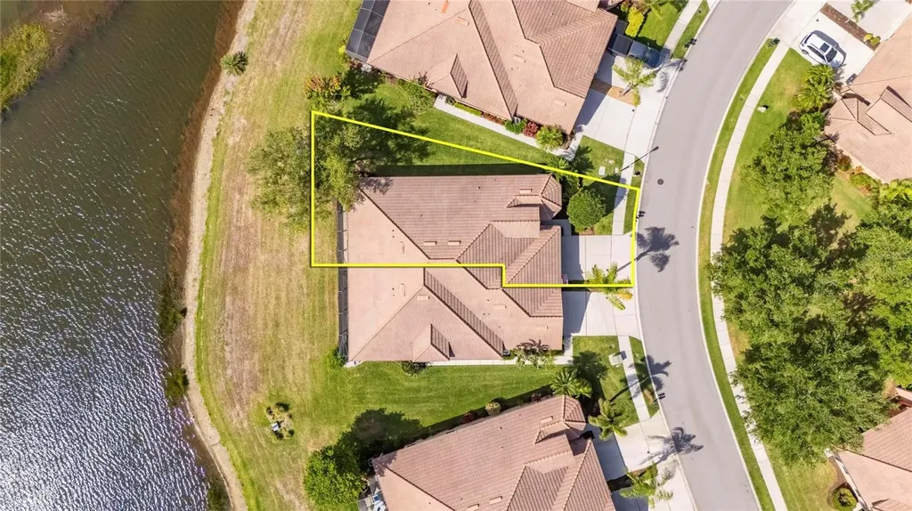 5667 Sunset Falls Drive Apollo Beach FL 33572