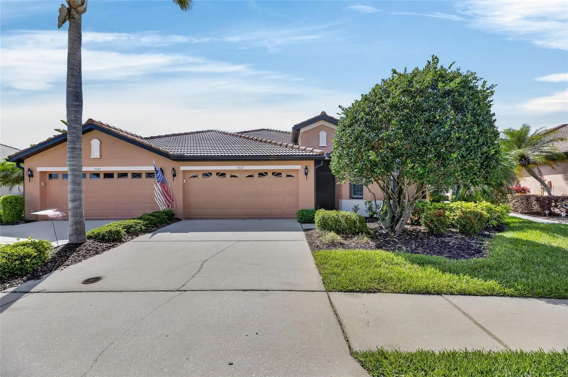 5667 Sunset Falls Drive Apollo Beach FL 33572