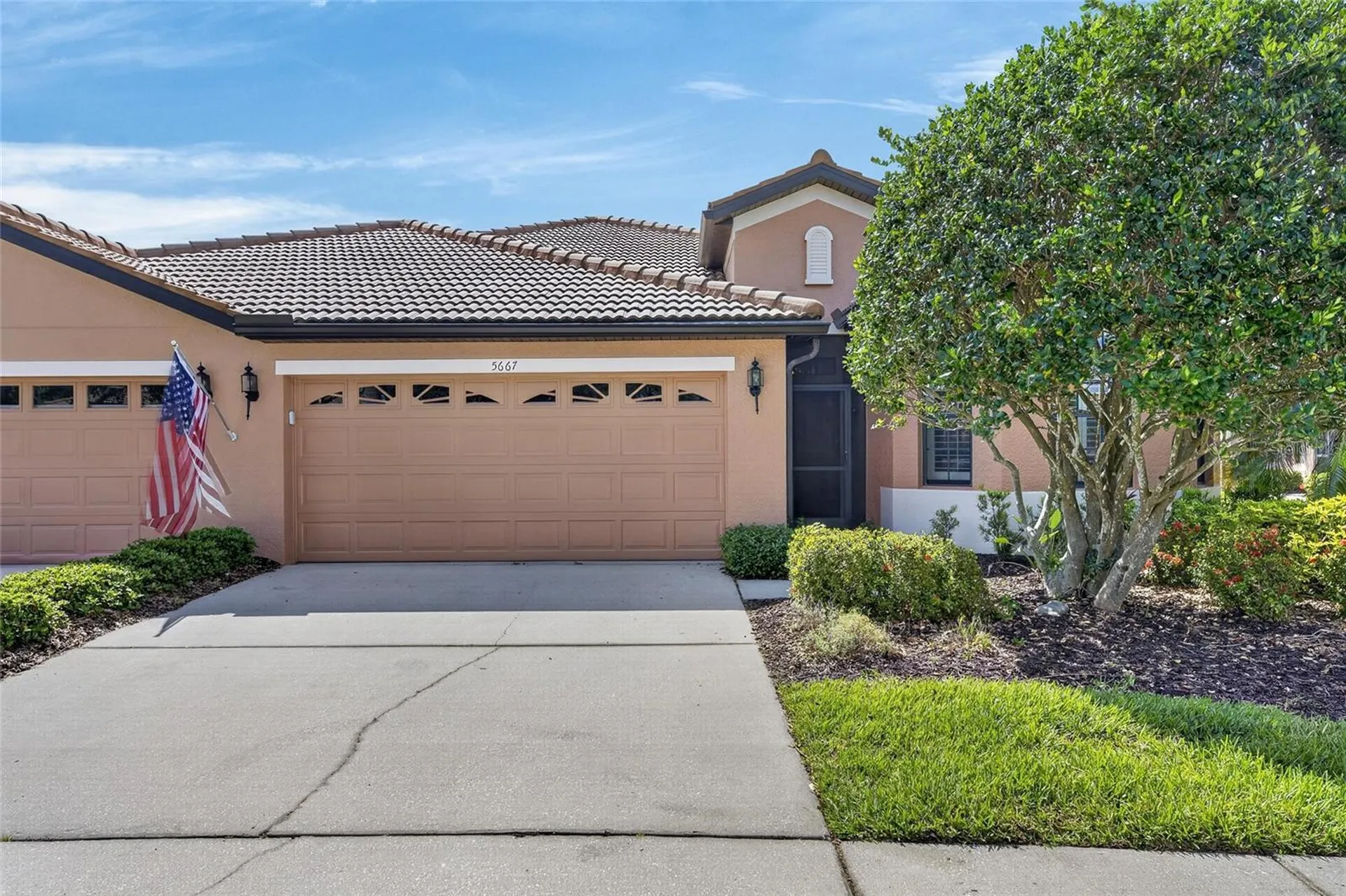 5667 Sunset Falls Drive Apollo Beach FL 33572