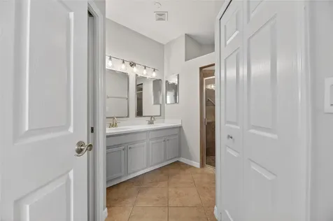 5667 Sunset Falls Drive Apollo Beach FL 33572