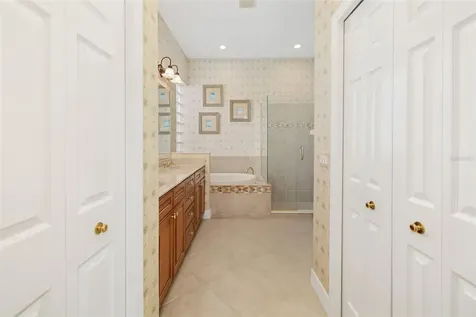 9811 Portside Terrace Bradenton FL 34212