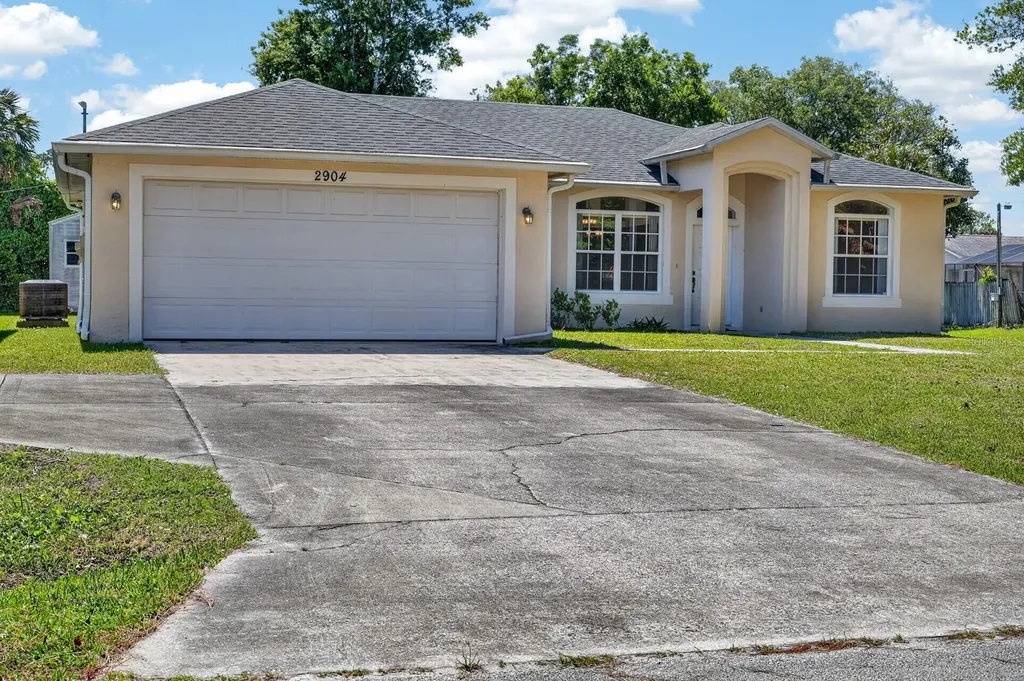 2904 Victory Palm Drive Edgewater FL 32141