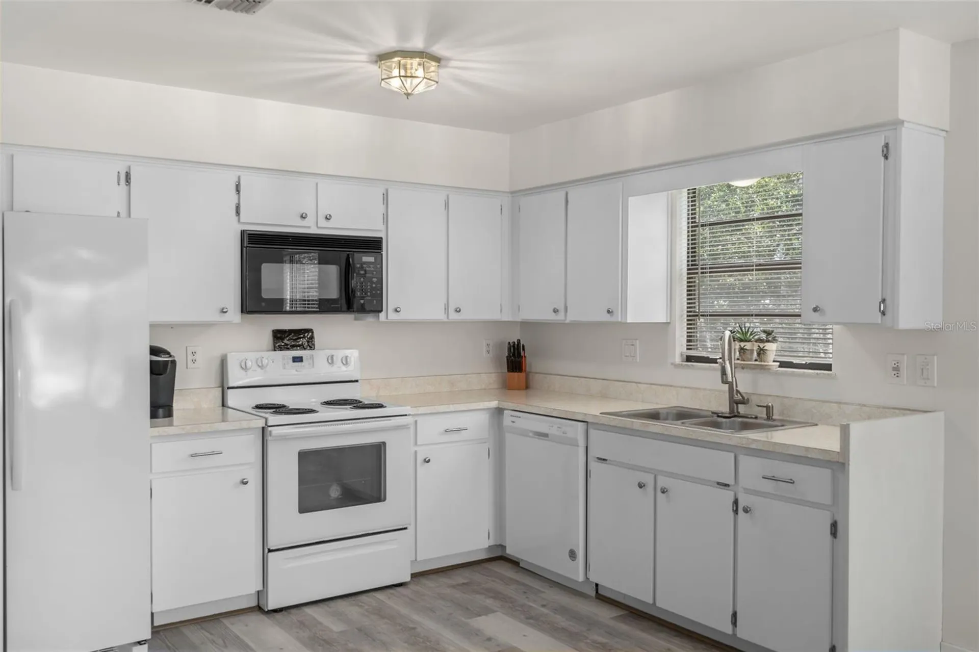 37810 Alissa Drive Zephyrhills FL 33542