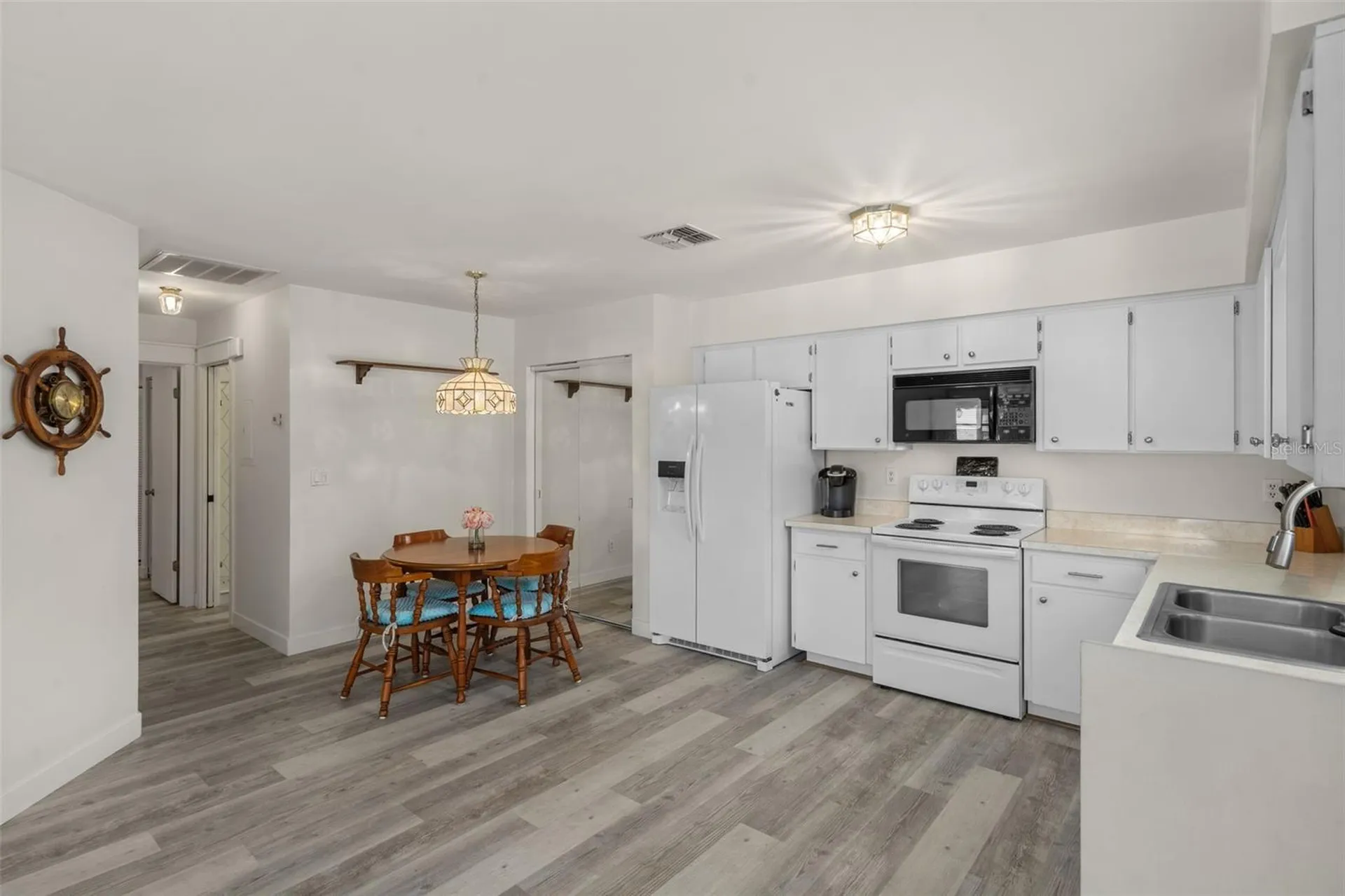 37810 Alissa Drive Zephyrhills FL 33542