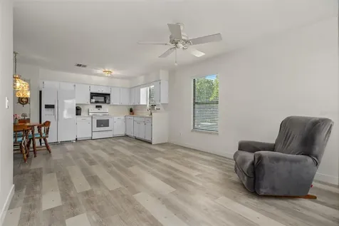 37810 Alissa Drive Zephyrhills FL 33542
