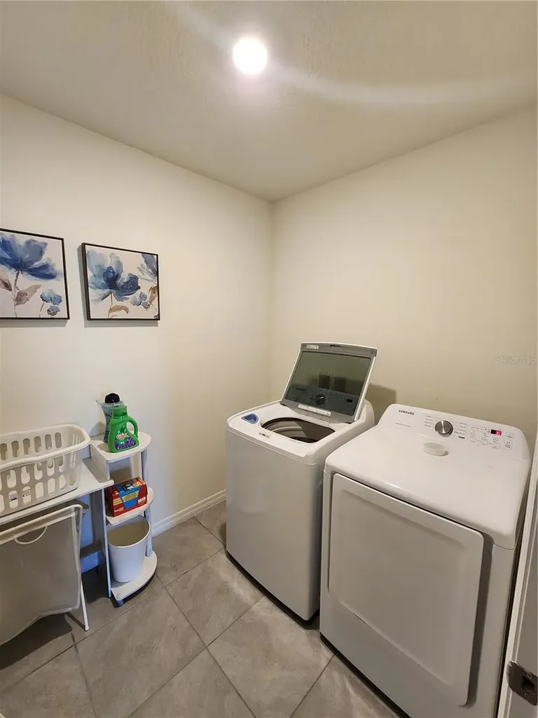 17033 Oval Rum Drive Wimauma FL 33598