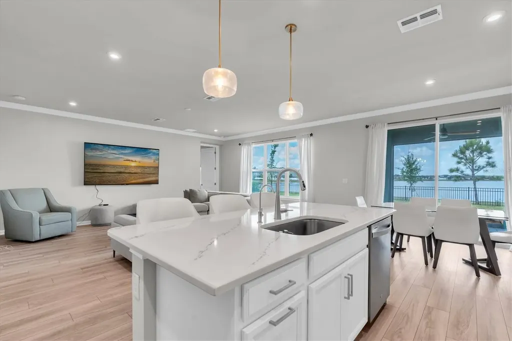 6353 Timberdale Avenue Wesley Chapel FL 33545