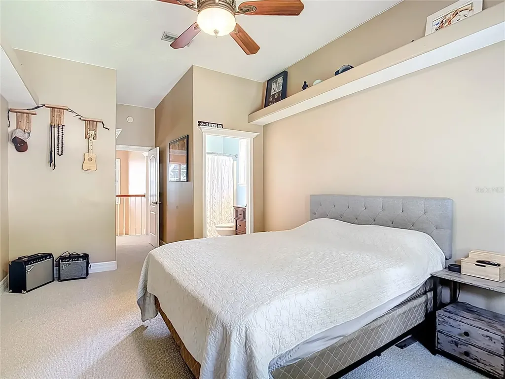 2425 Valrico Forest Drive Valrico FL 33594