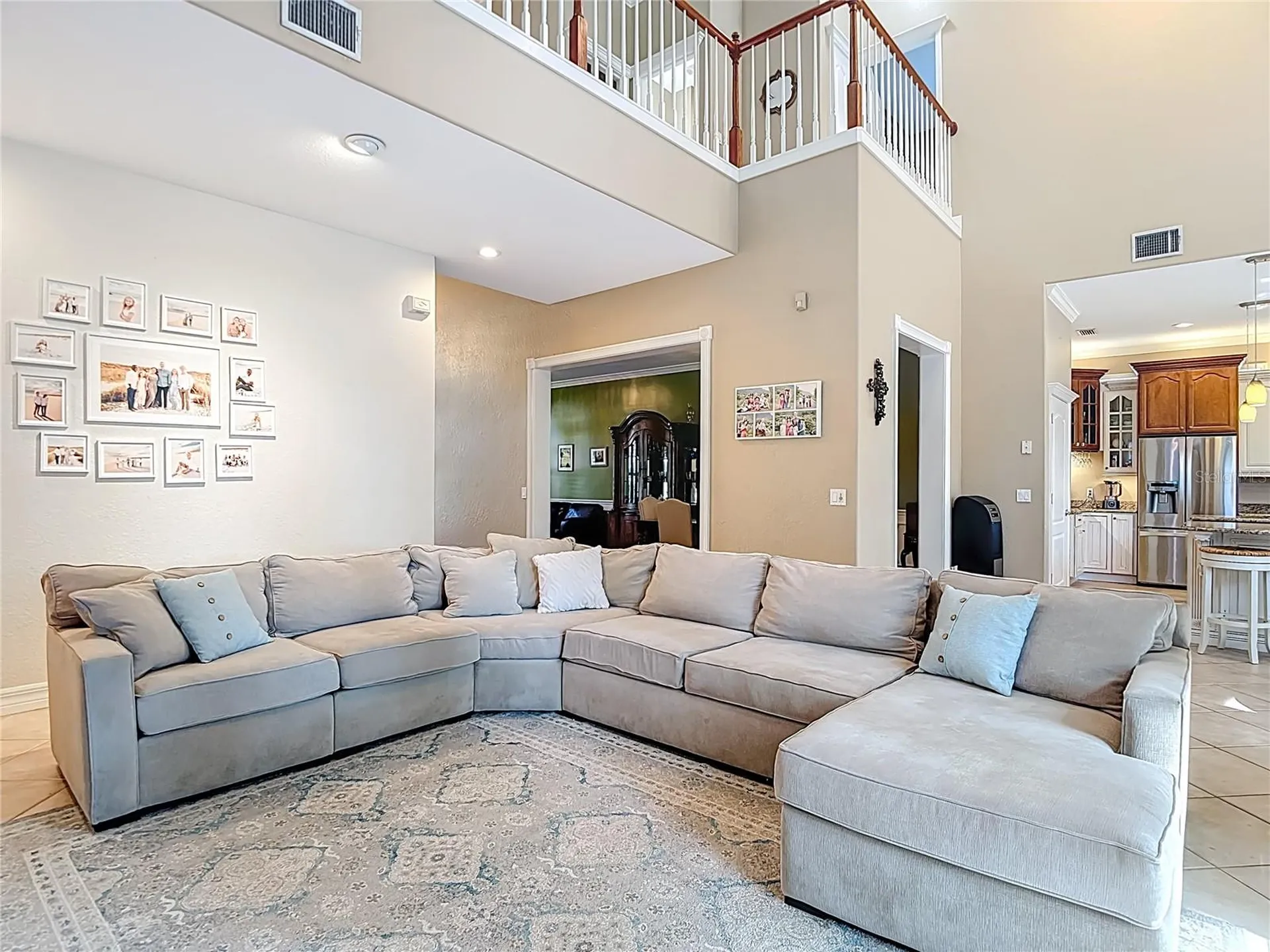 2425 Valrico Forest Drive Valrico FL 33594