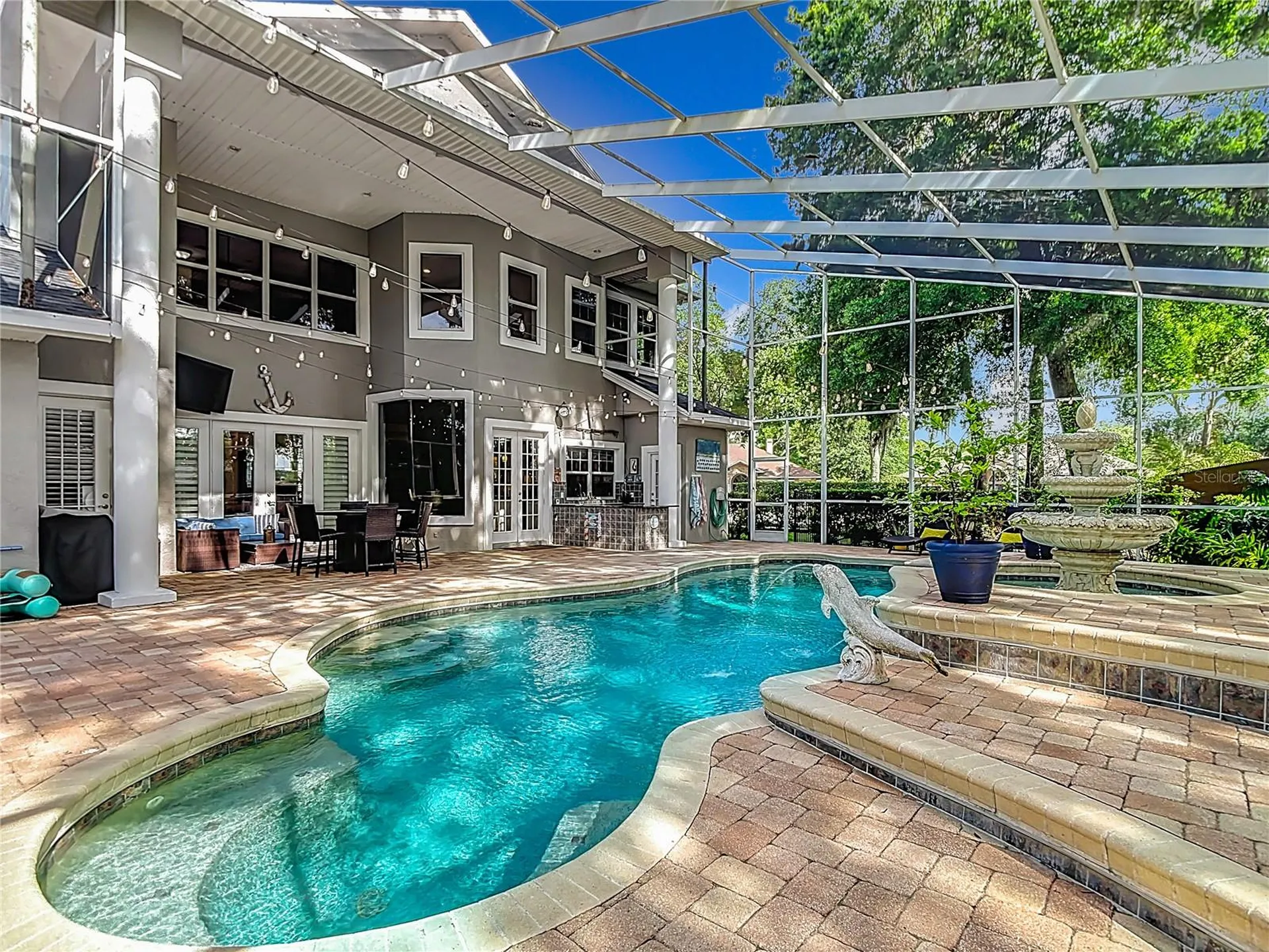 2425 Valrico Forest Drive Valrico FL 33594