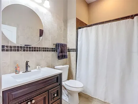 2425 Valrico Forest Drive Valrico FL 33594
