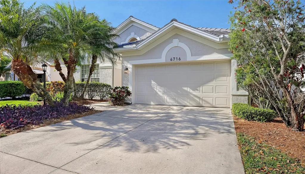 6716 Spring Moss Place Lakewood Ranch FL 34202