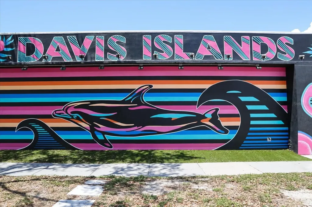91 Davis Boulevard Tampa FL 33606