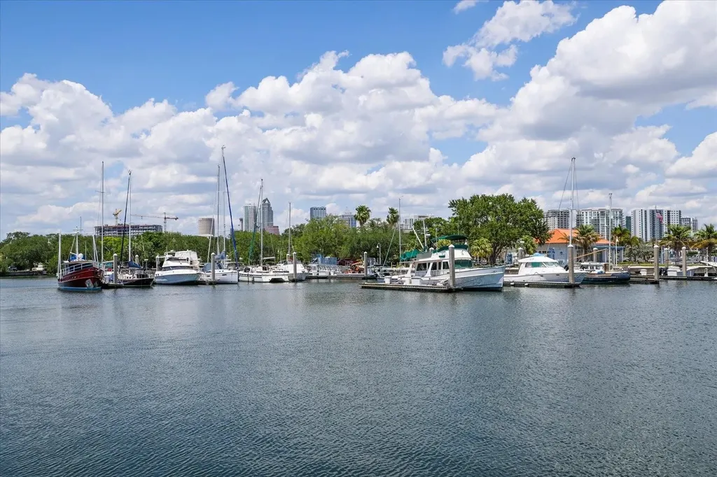 91 Davis Boulevard Tampa FL 33606