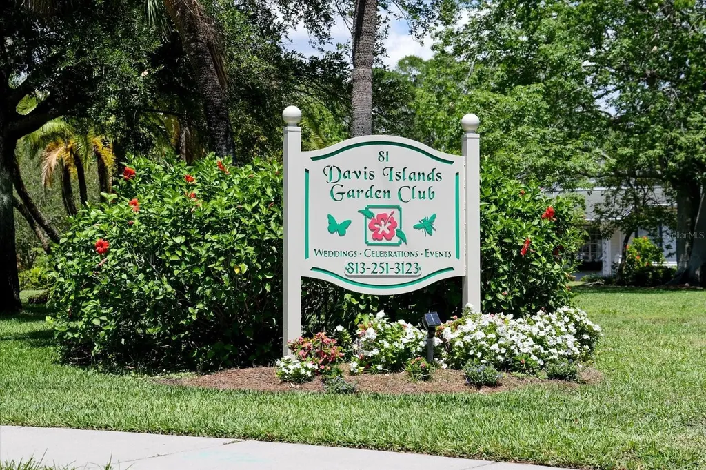 91 Davis Boulevard Tampa FL 33606