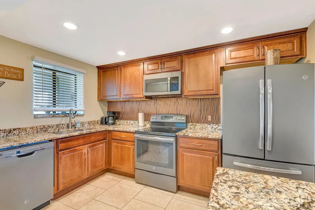 350 S Polk Drive Sarasota FL 34236