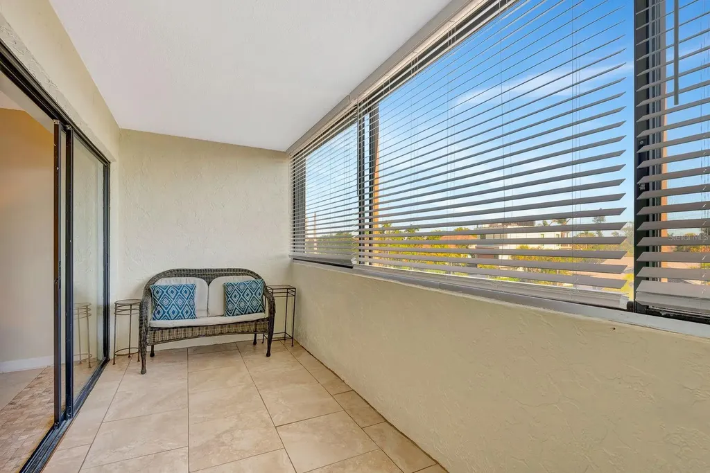 350 S Polk Drive Sarasota FL 34236