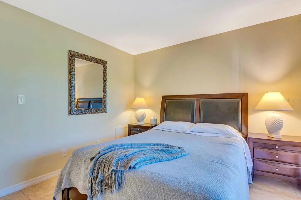 350 S Polk Drive Sarasota FL 34236