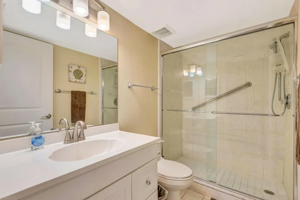 350 S Polk Drive Sarasota FL 34236