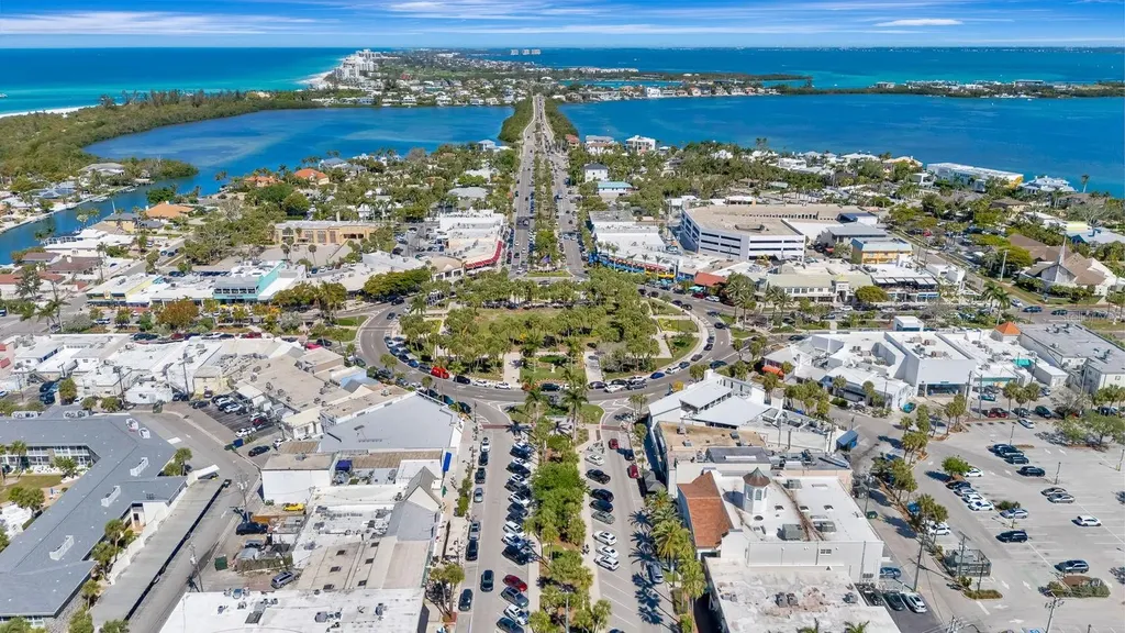 350 S Polk Drive Sarasota FL 34236