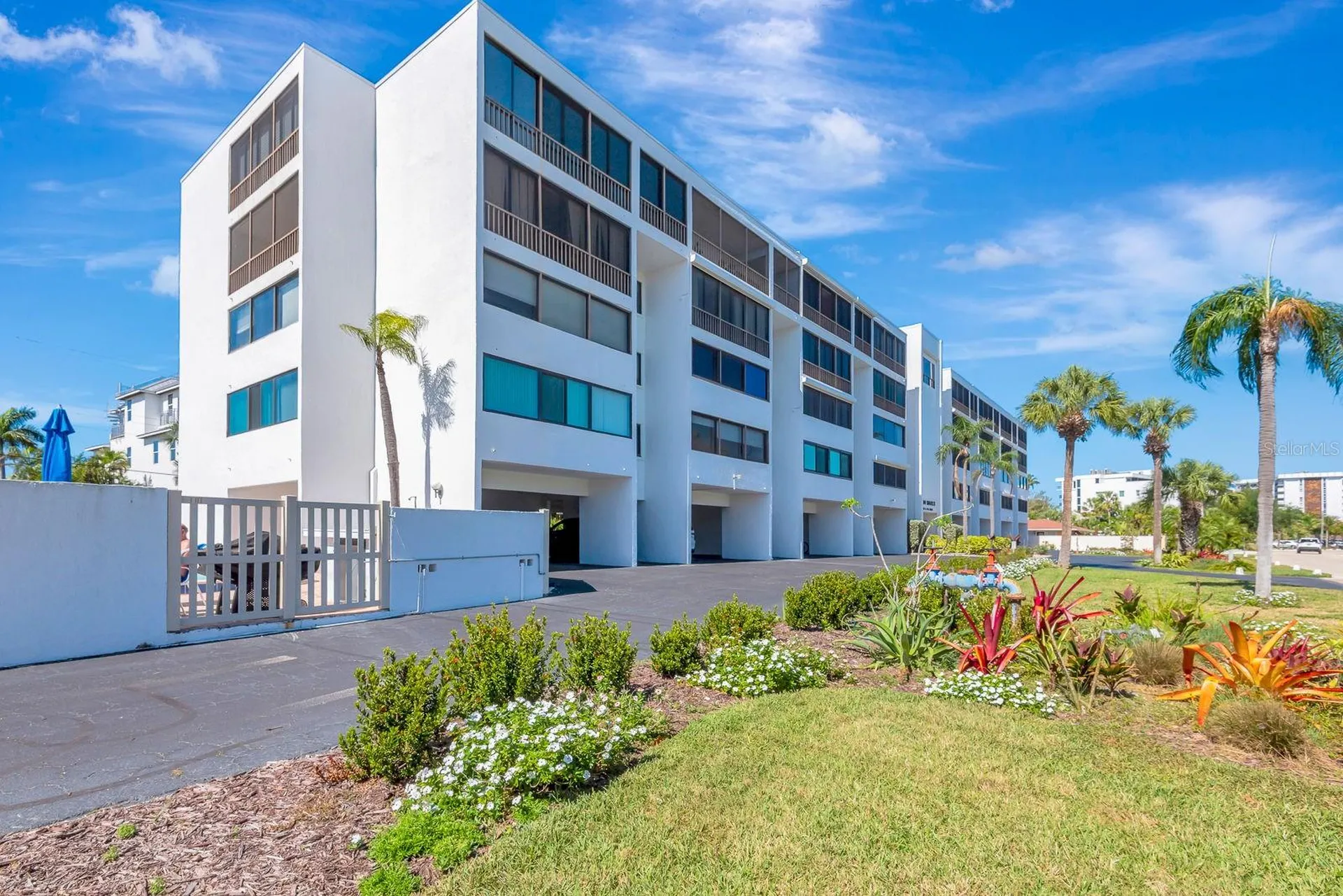350 S Polk Drive Sarasota FL 34236