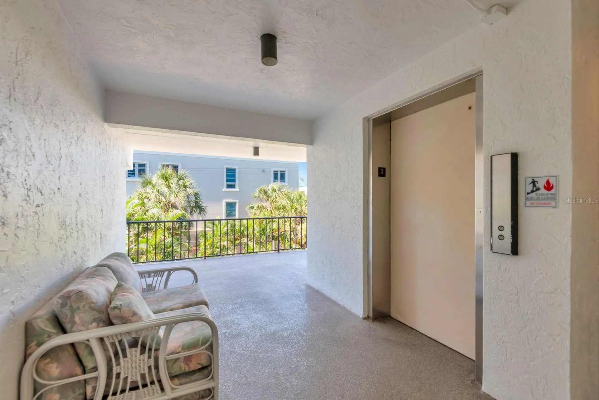 350 S Polk Drive Sarasota FL 34236
