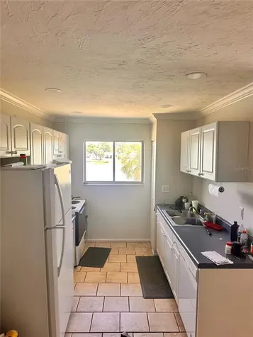 2948 Clark Boulevard Sarasota FL 34231