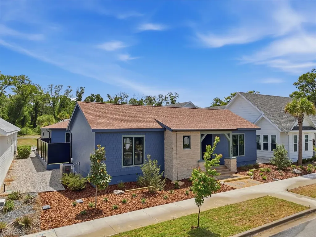 13233 SW 11 Road Newberry FL 32669