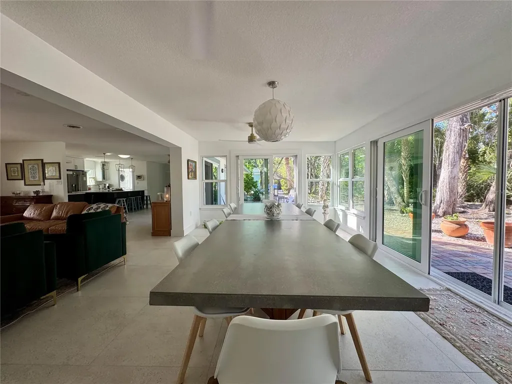 7372 Melaleuca Way Sarasota FL 34242