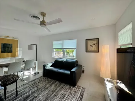 7372 Melaleuca Way Sarasota FL 34242