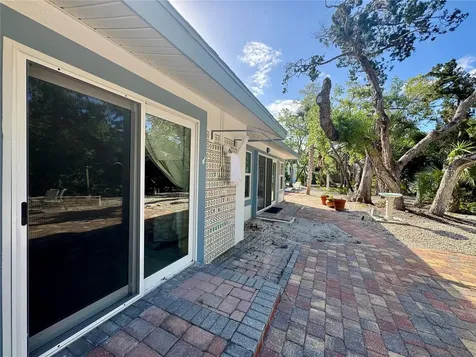 7372 Melaleuca Way Sarasota FL 34242