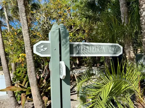 7372 Melaleuca Way Sarasota FL 34242