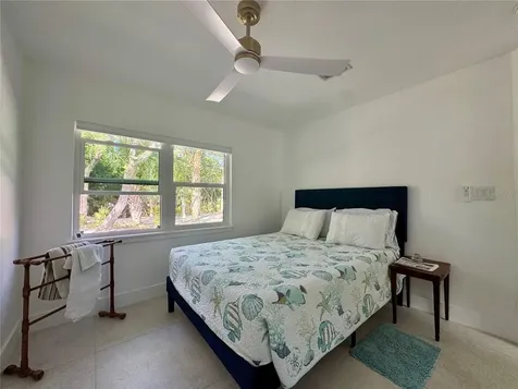 7372 Melaleuca Way Sarasota FL 34242
