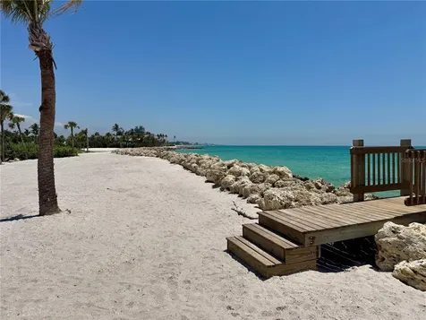 7372 Melaleuca Way Sarasota FL 34242