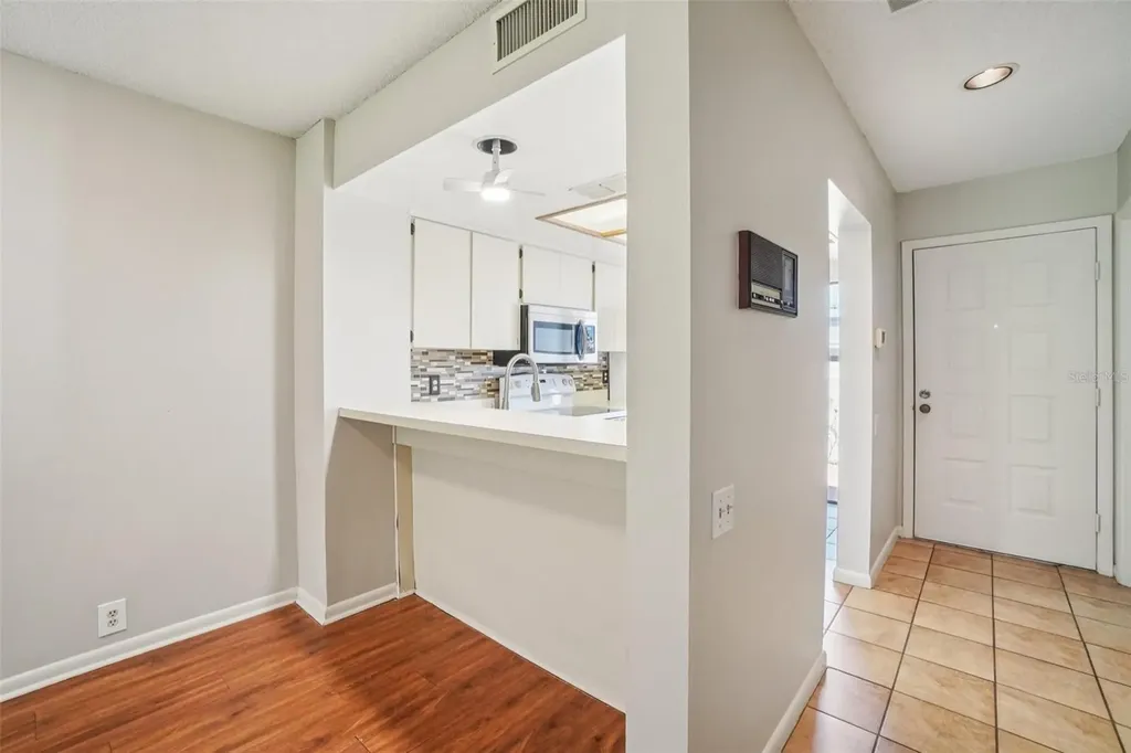745 Oak Park Place Brandon FL 33511