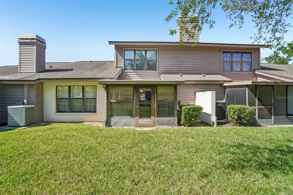 745 Oak Park Place Brandon FL 33511