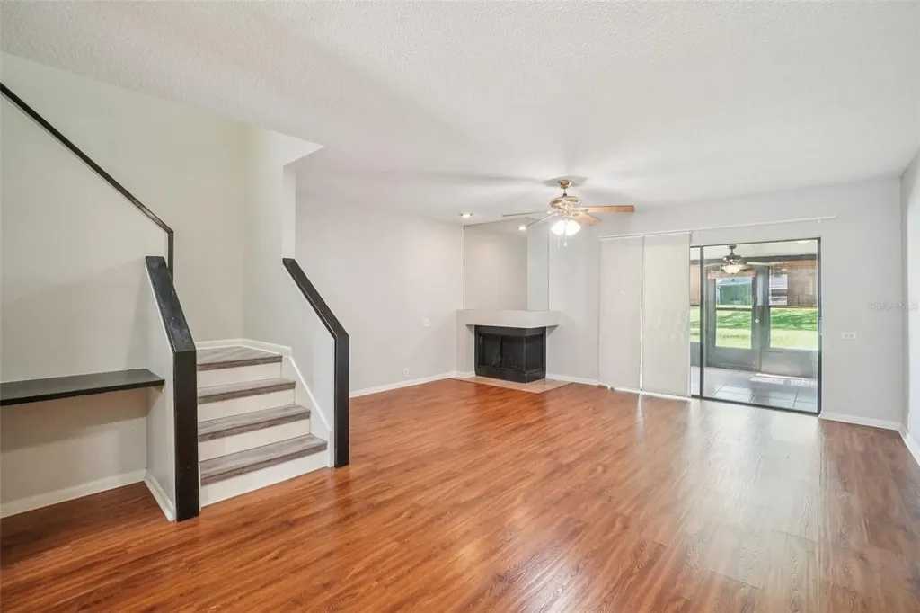 745 Oak Park Place Brandon FL 33511