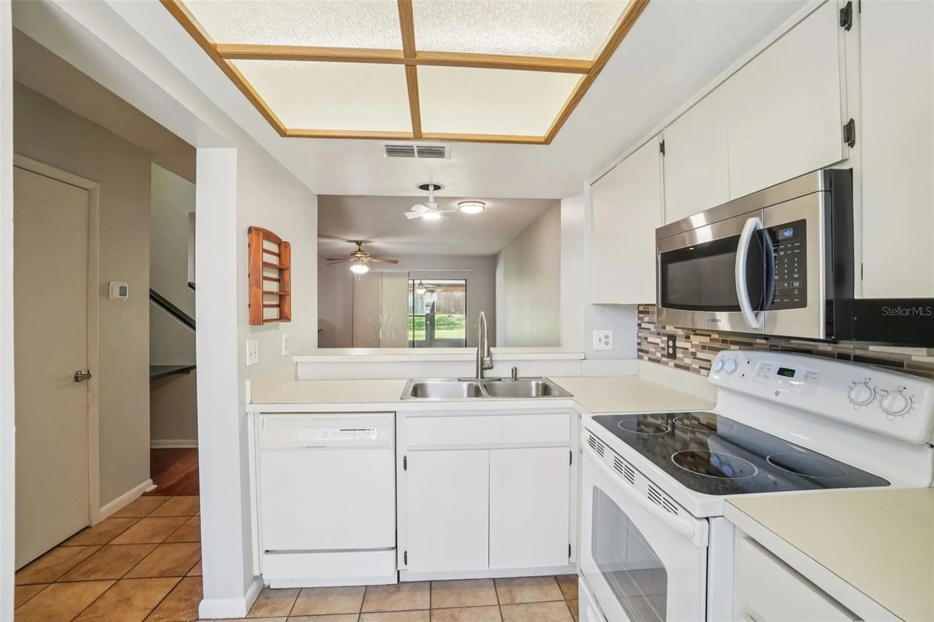 745 Oak Park Place Brandon FL 33511