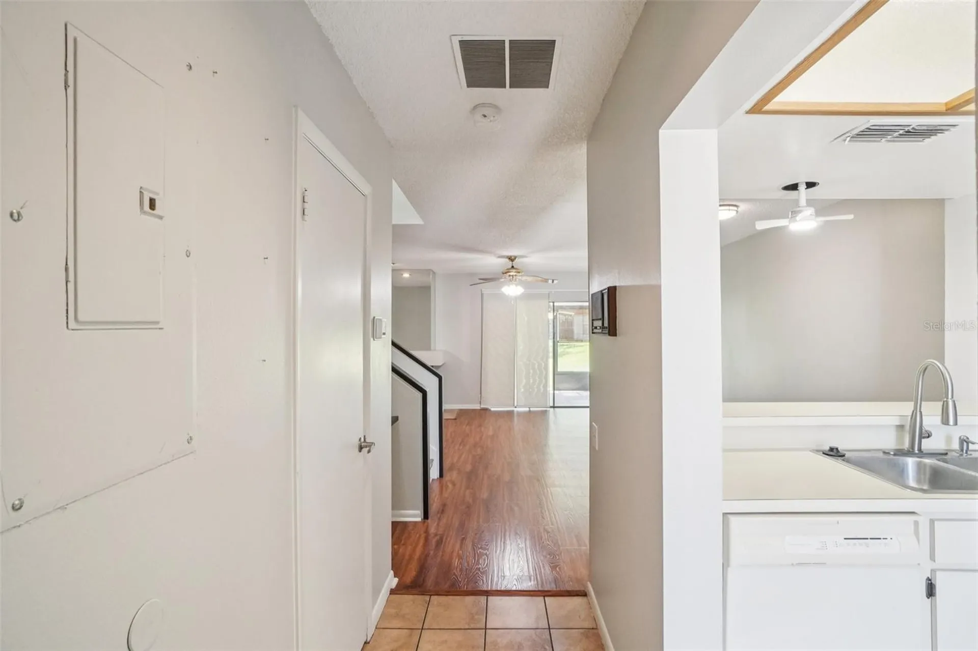 745 Oak Park Place Brandon FL 33511