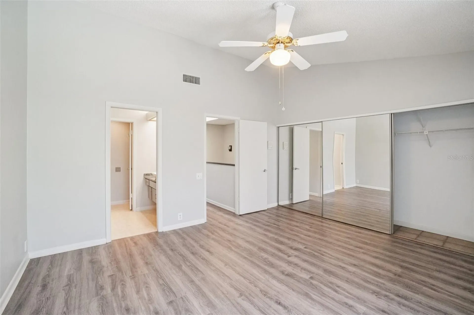 745 Oak Park Place Brandon FL 33511