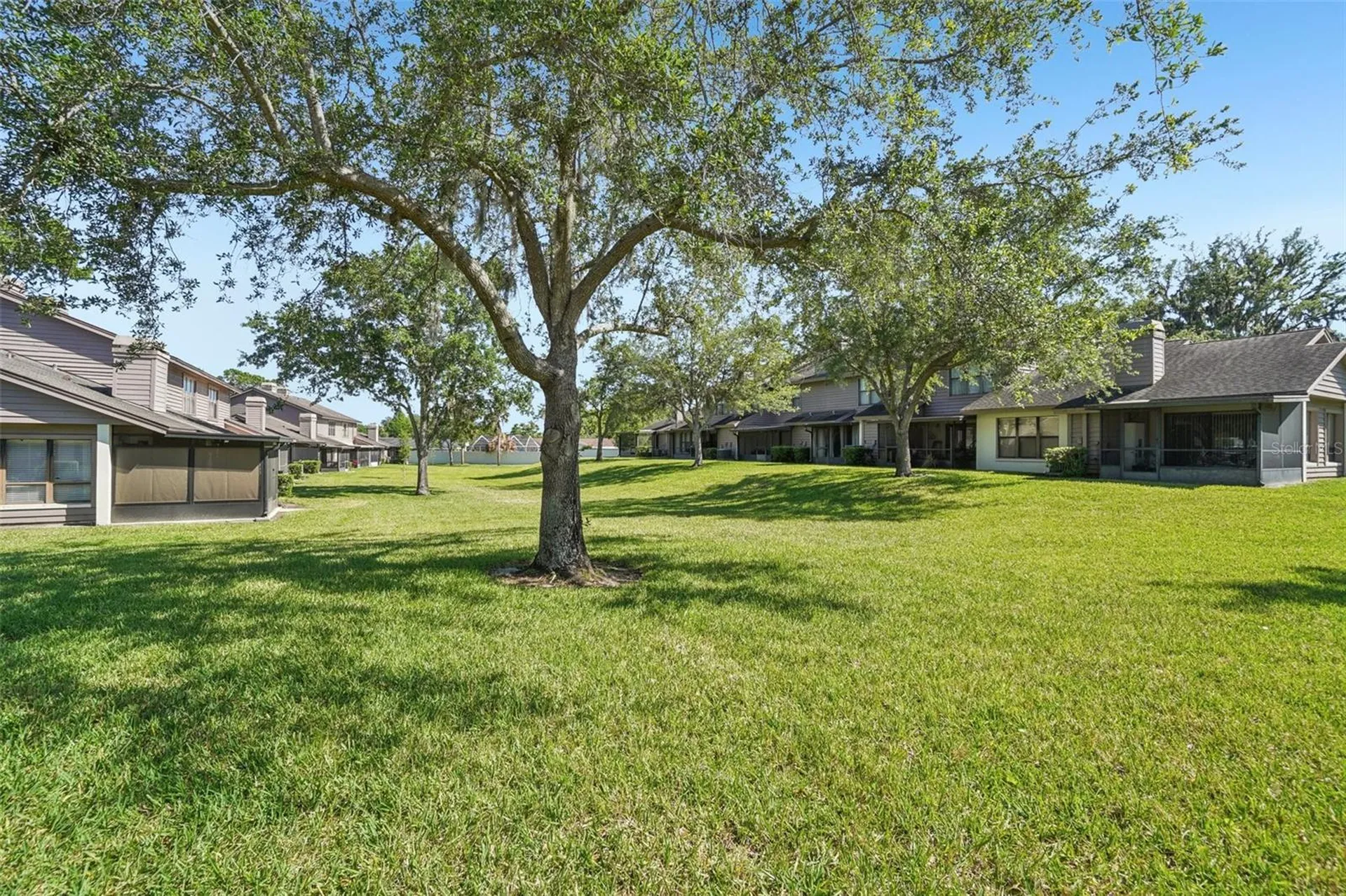 745 Oak Park Place Brandon FL 33511