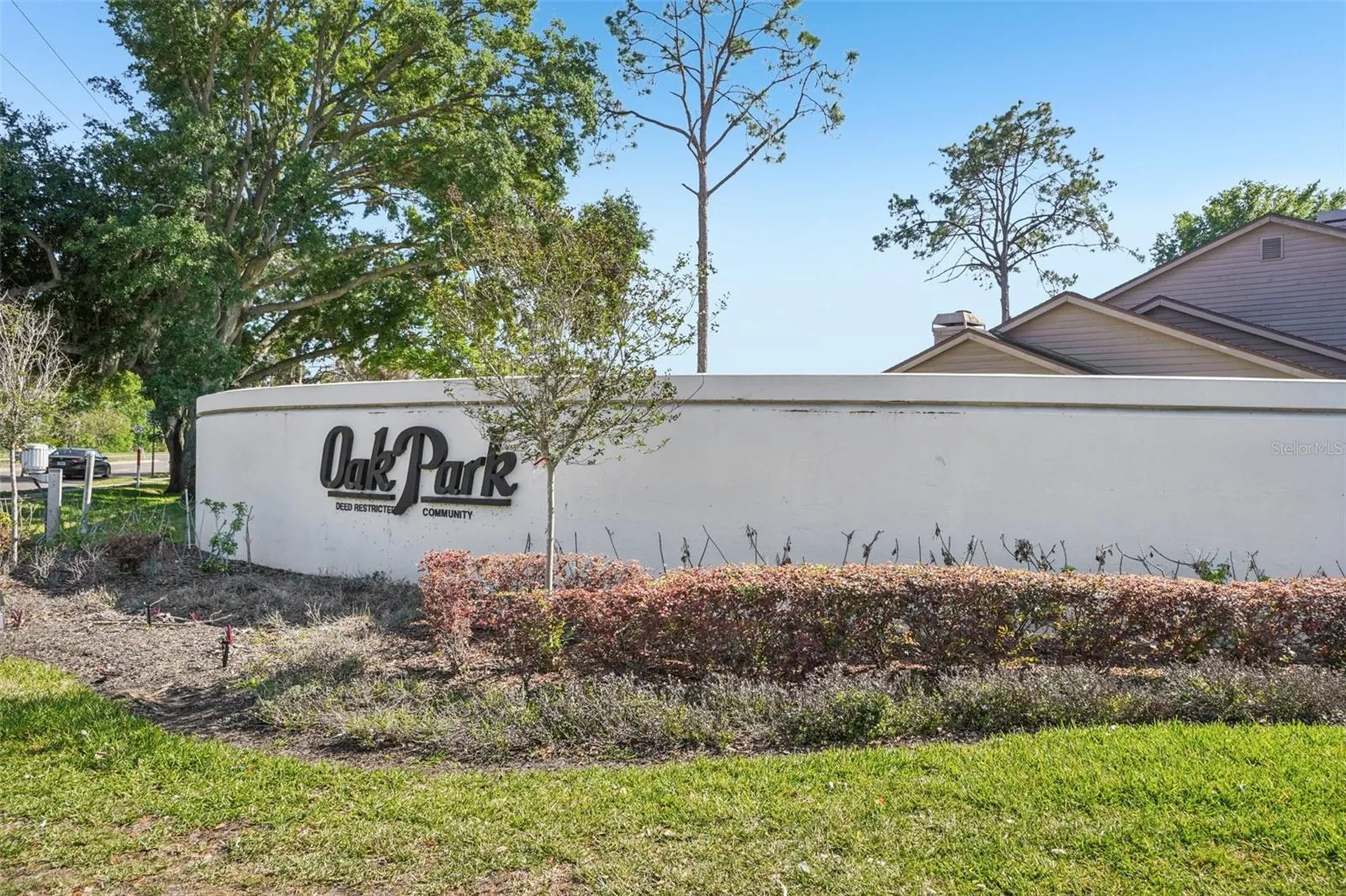 745 Oak Park Place Brandon FL 33511