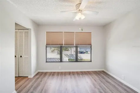 745 Oak Park Place Brandon FL 33511