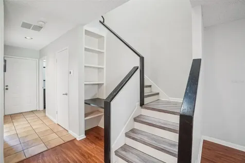 745 Oak Park Place Brandon FL 33511