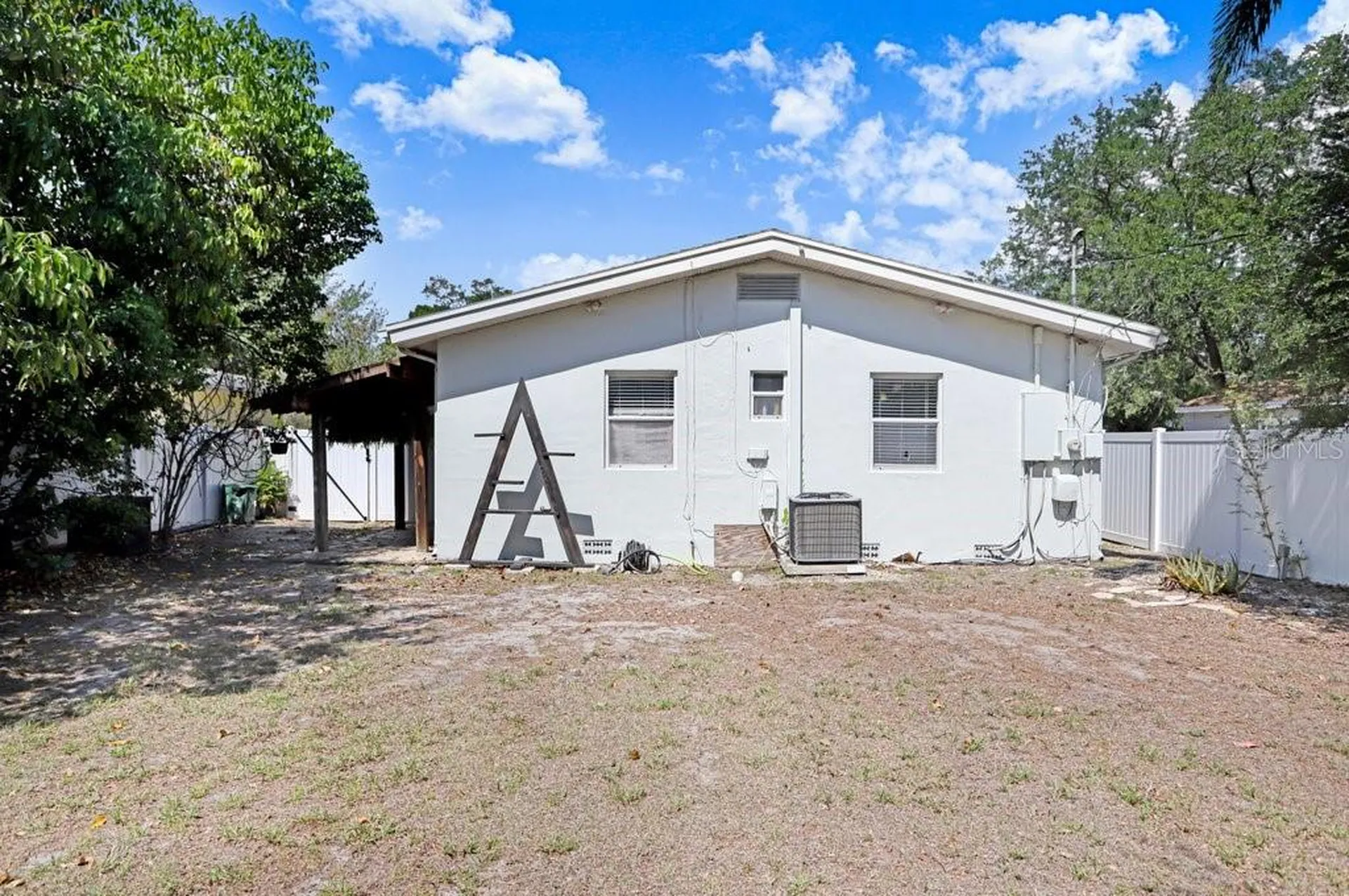 5347 10th Street N St Petersburg FL 33703