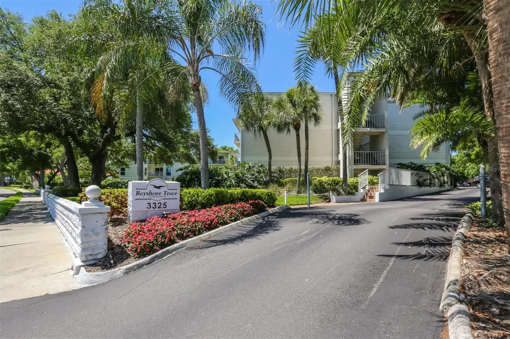 3325 Bayshore Boulevard Tampa FL 33629