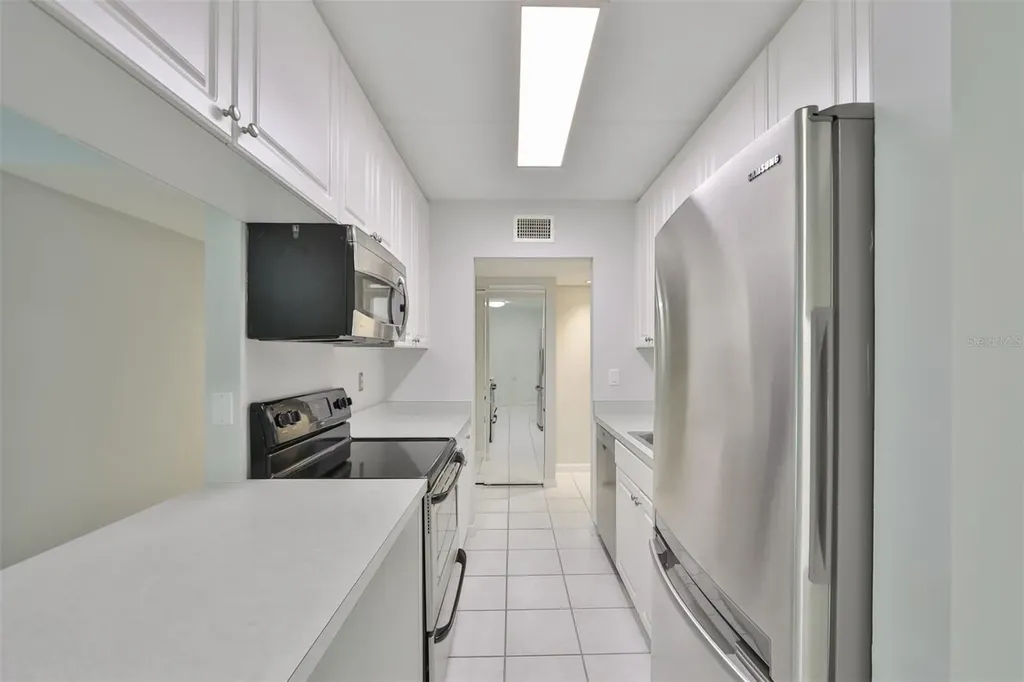 3325 Bayshore Boulevard Tampa FL 33629