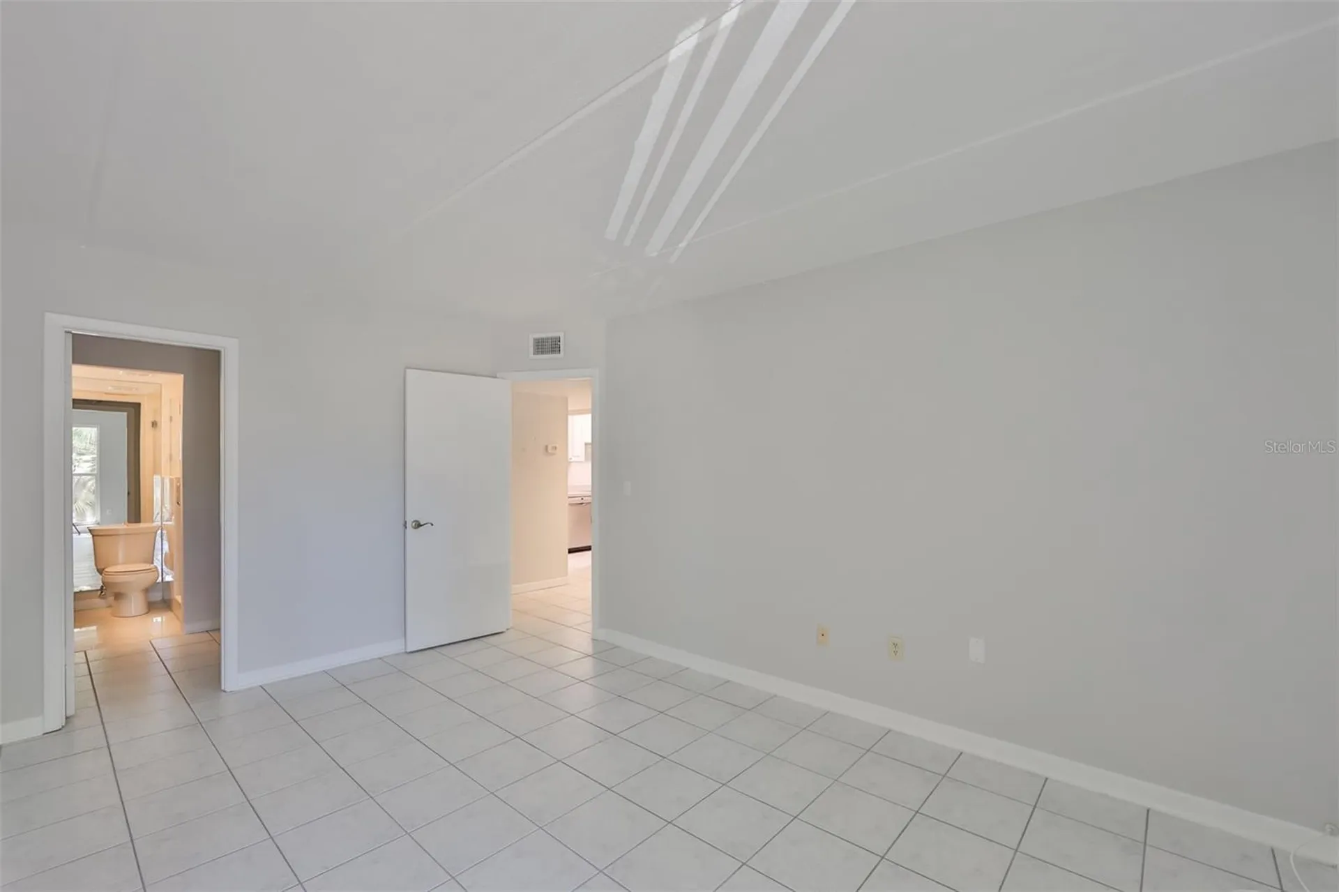 3325 Bayshore Boulevard Tampa FL 33629