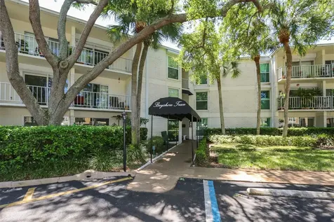 3325 Bayshore Boulevard Tampa FL 33629